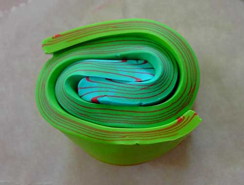 Colorblocking mit Fimo! Die perfekte Cane für bezaubernde Swirls und verwirrende Perlen. Fimocaneanleitung